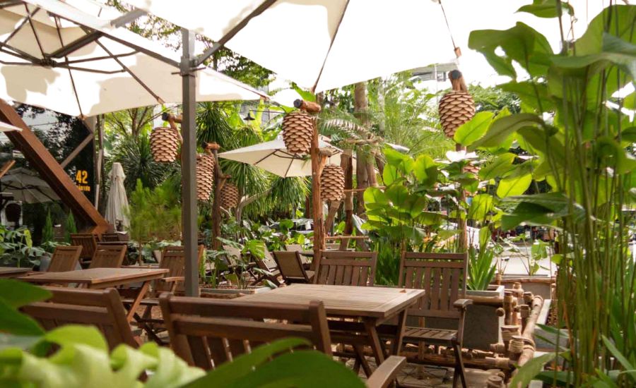 Thiết kế quán cà phê phong cách Sân vườn